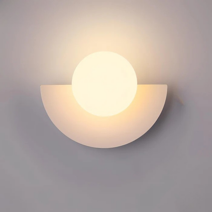 Minimalist Glass Globe LED Wall Sconce – Indoor