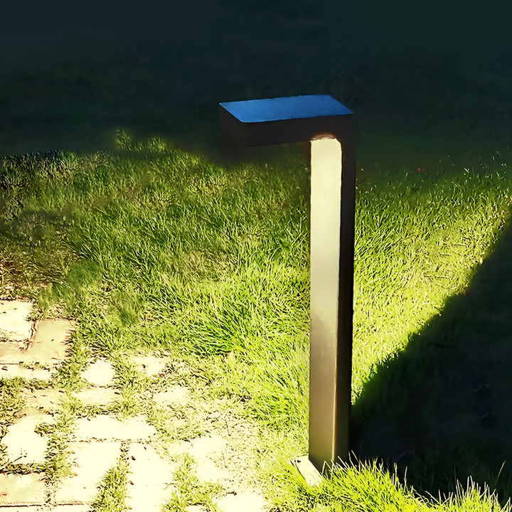 L-Shape Landscape Light