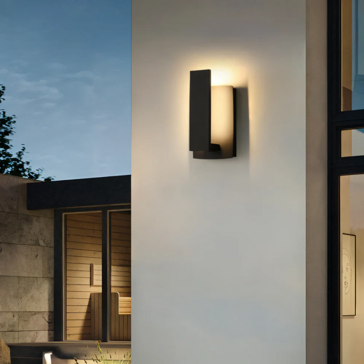Modern Aluminium LED Outdoor Wall Light — Waterproof Garden
