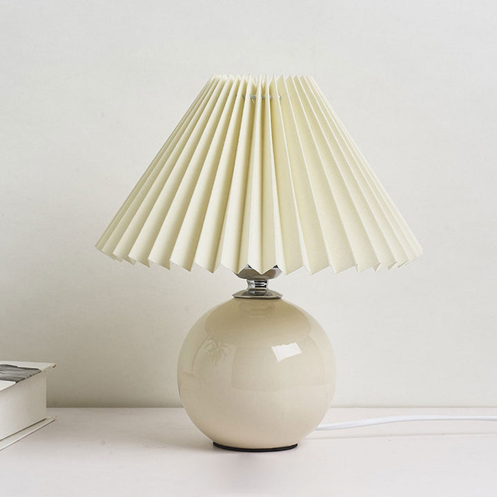Nordic Pleated Table Lamp