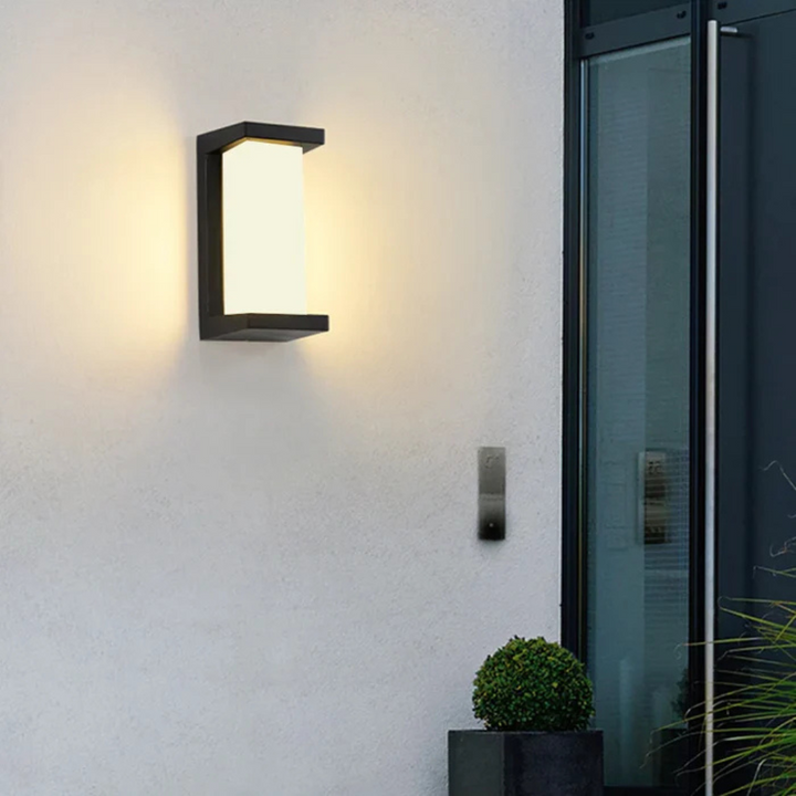 Outdoor motion sensor LED wall lamp – main product view